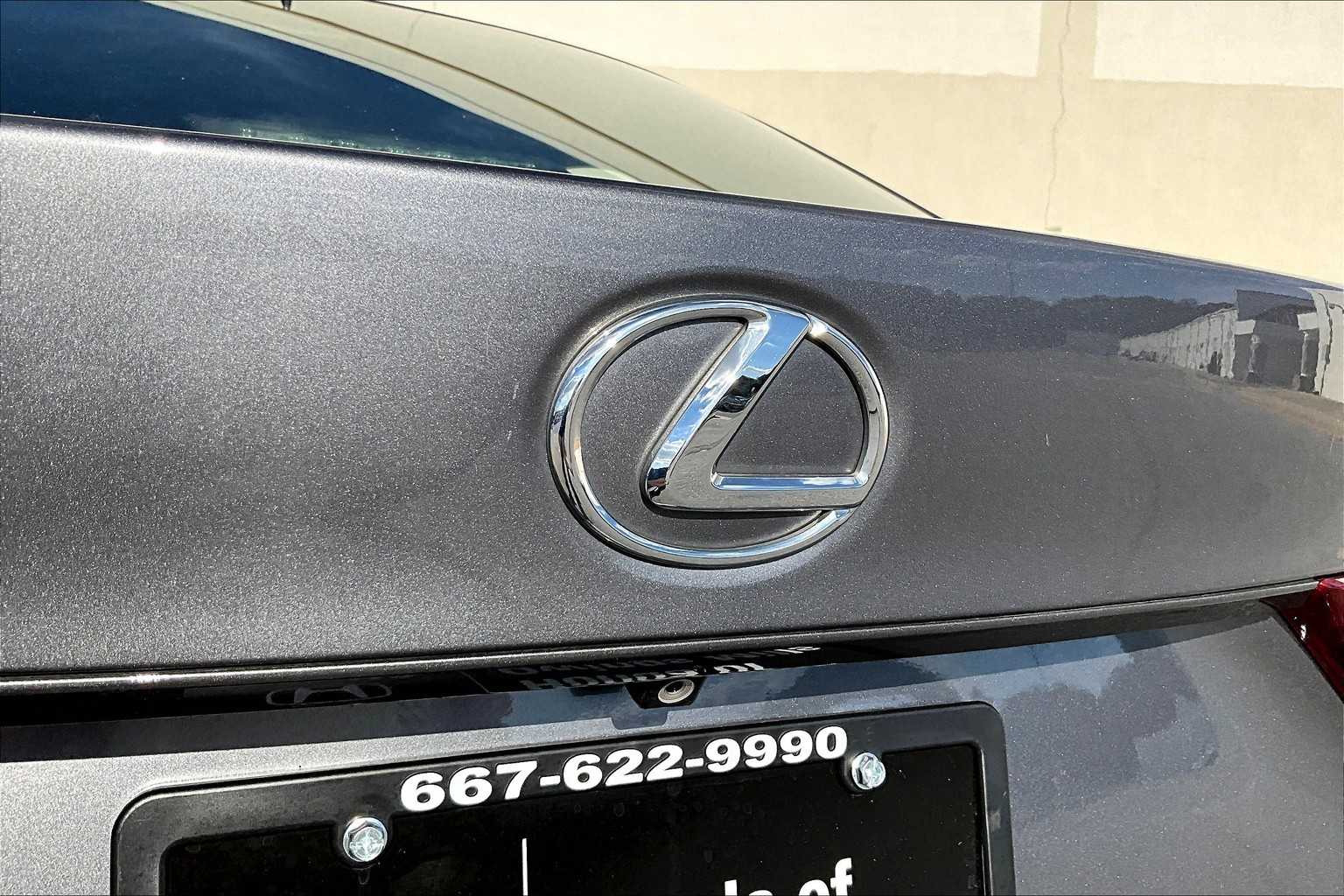 2014 Lexus IS 250 photo 29