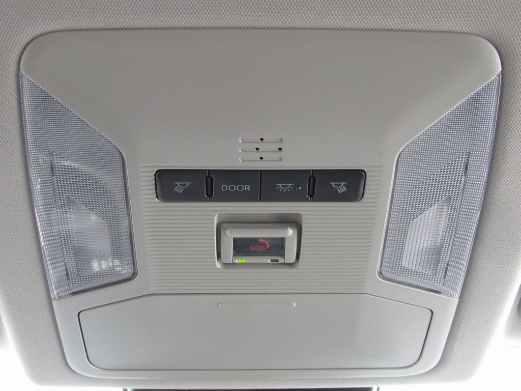 2022 Toyota RAV4 Hybrid LE photo 16