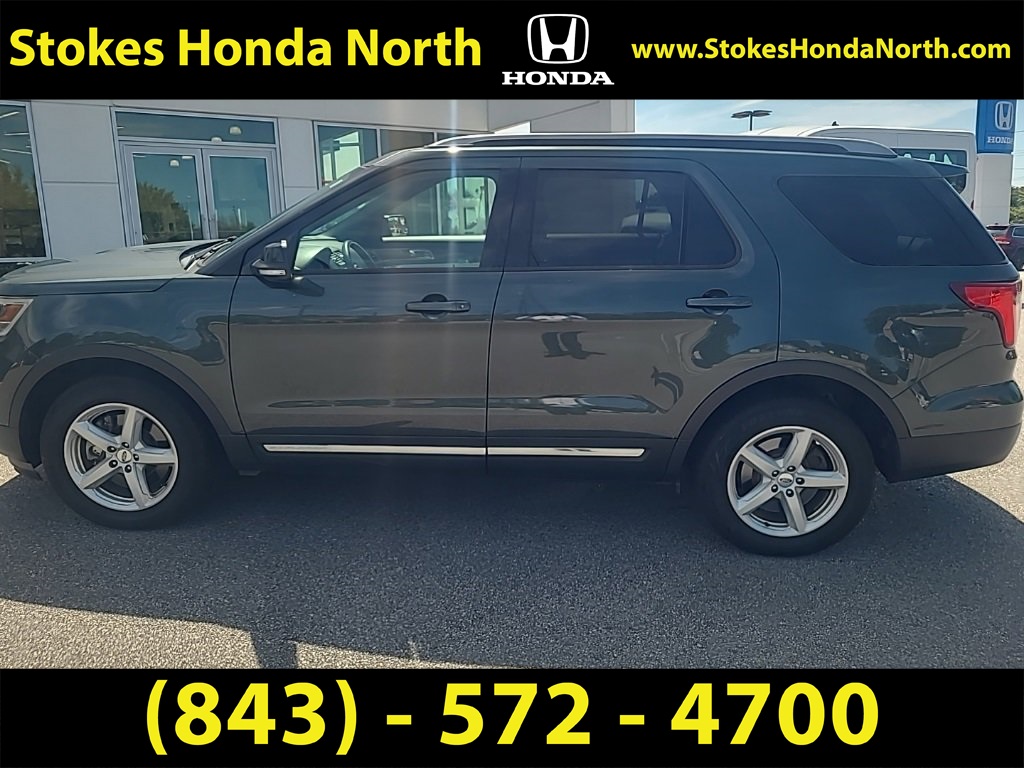 2016 Ford Explorer XLT photo 7