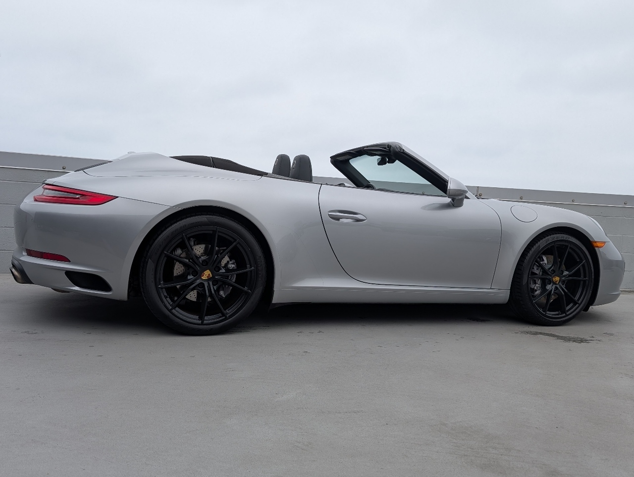 2018 Porsche 911 photo 23