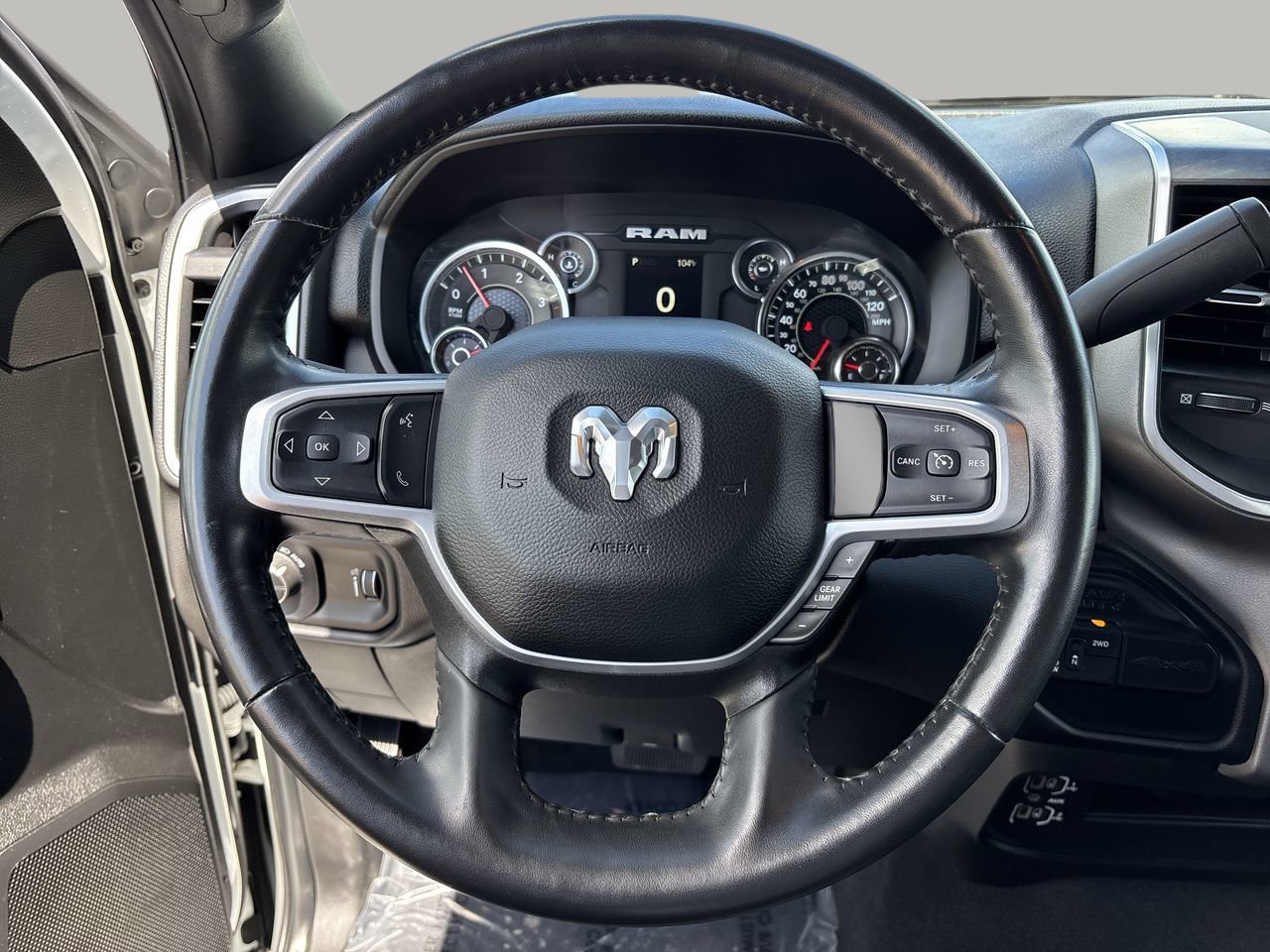 2024 Ram 3500 Big Horn photo 27