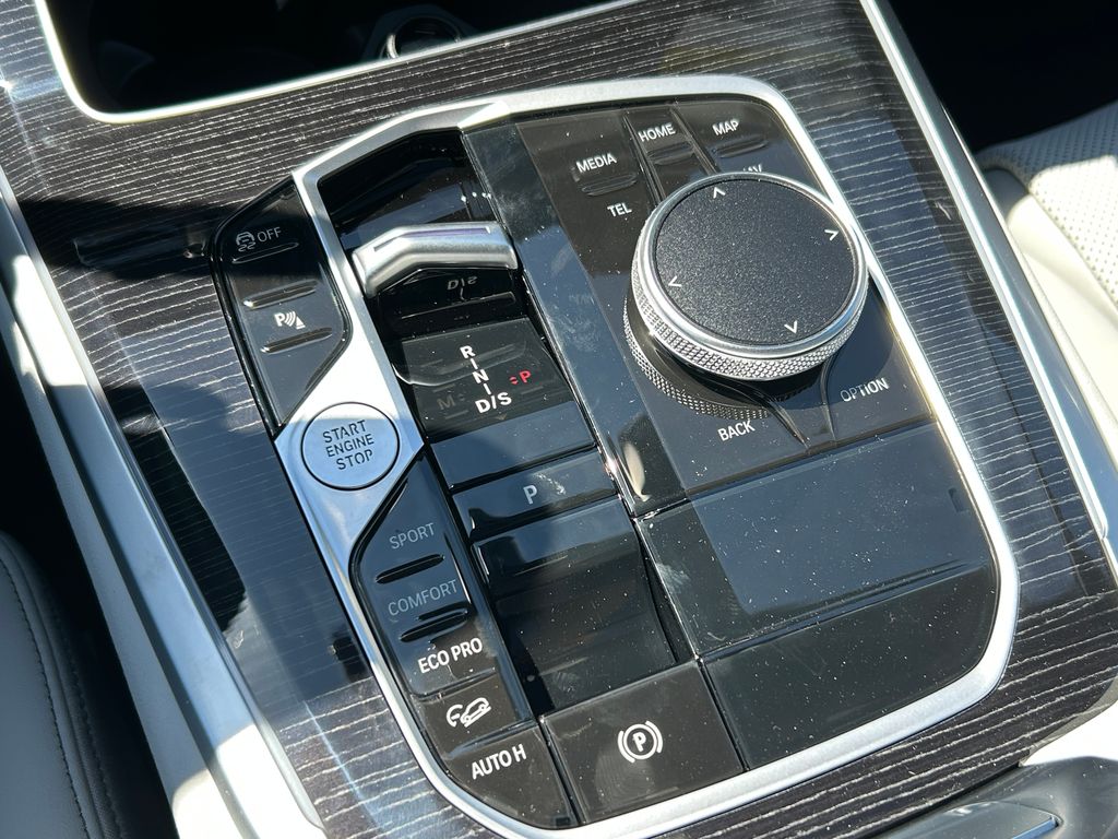2026 Bmw X5 M60i photo 28