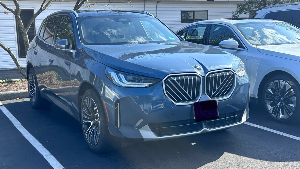 2025 BMW X3 30's photo