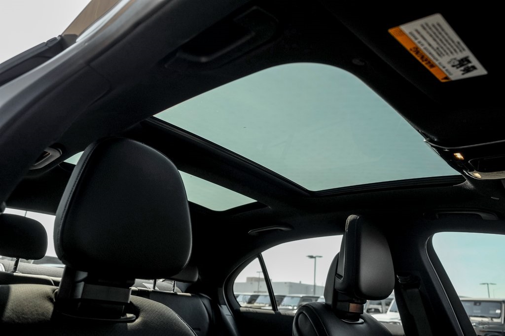 2025 Mercedes Benz C 300 4MATIC photo 22