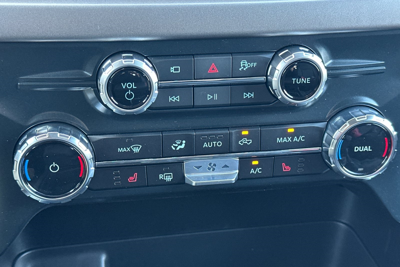 2025 Ford F-150 XLT photo 19
