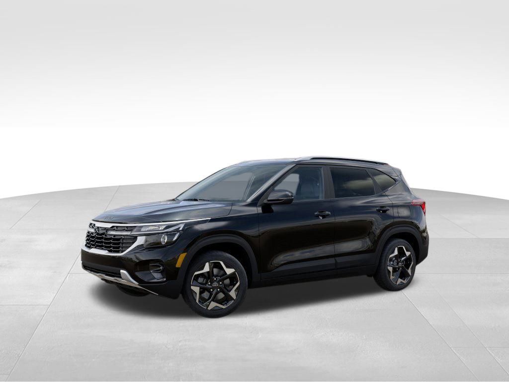 2025 Kia Seltos S photo 3