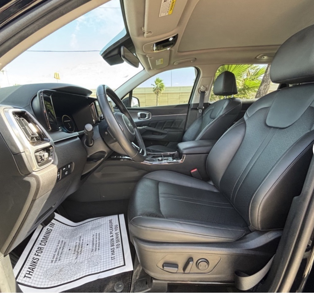 2023 Kia Sorento SX photo 12