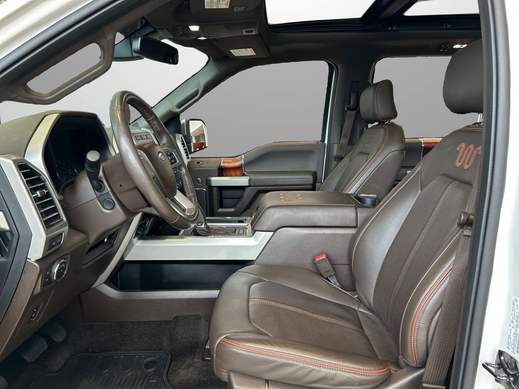 2017 Ford F-150 King Ranch photo 9