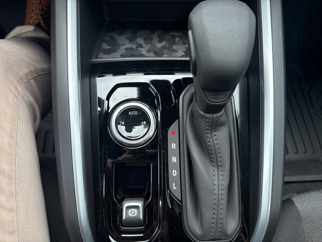 2025 Chevrolet Colorado LT photo 29