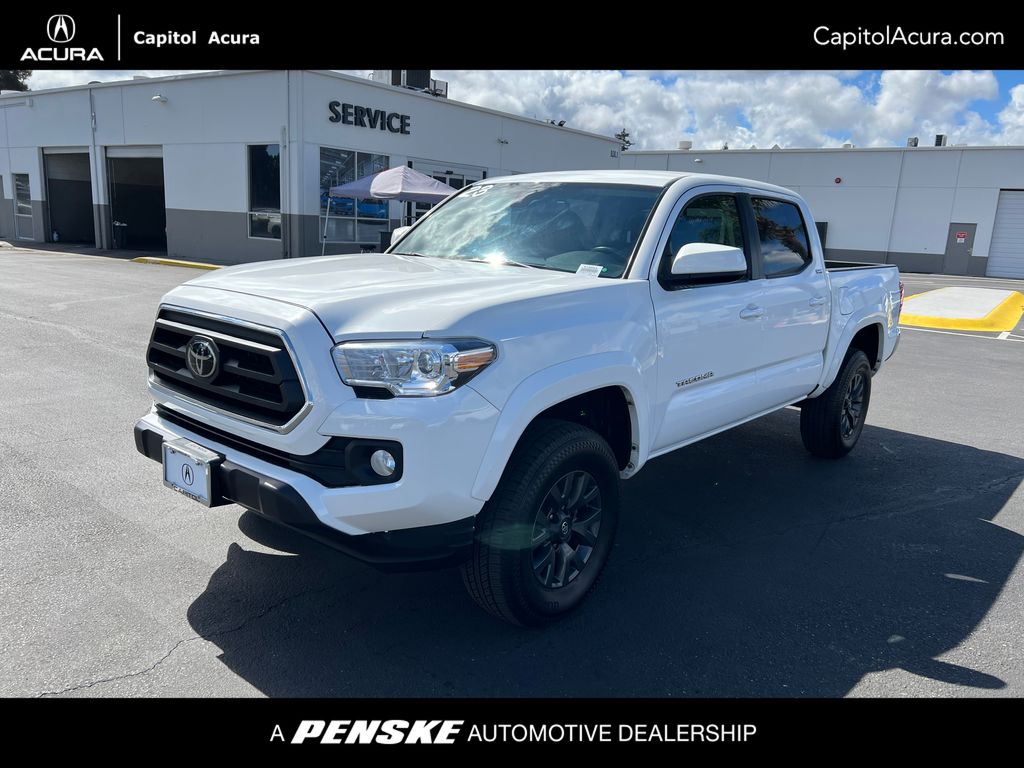 2023 Toyota Tacoma SR5's photo