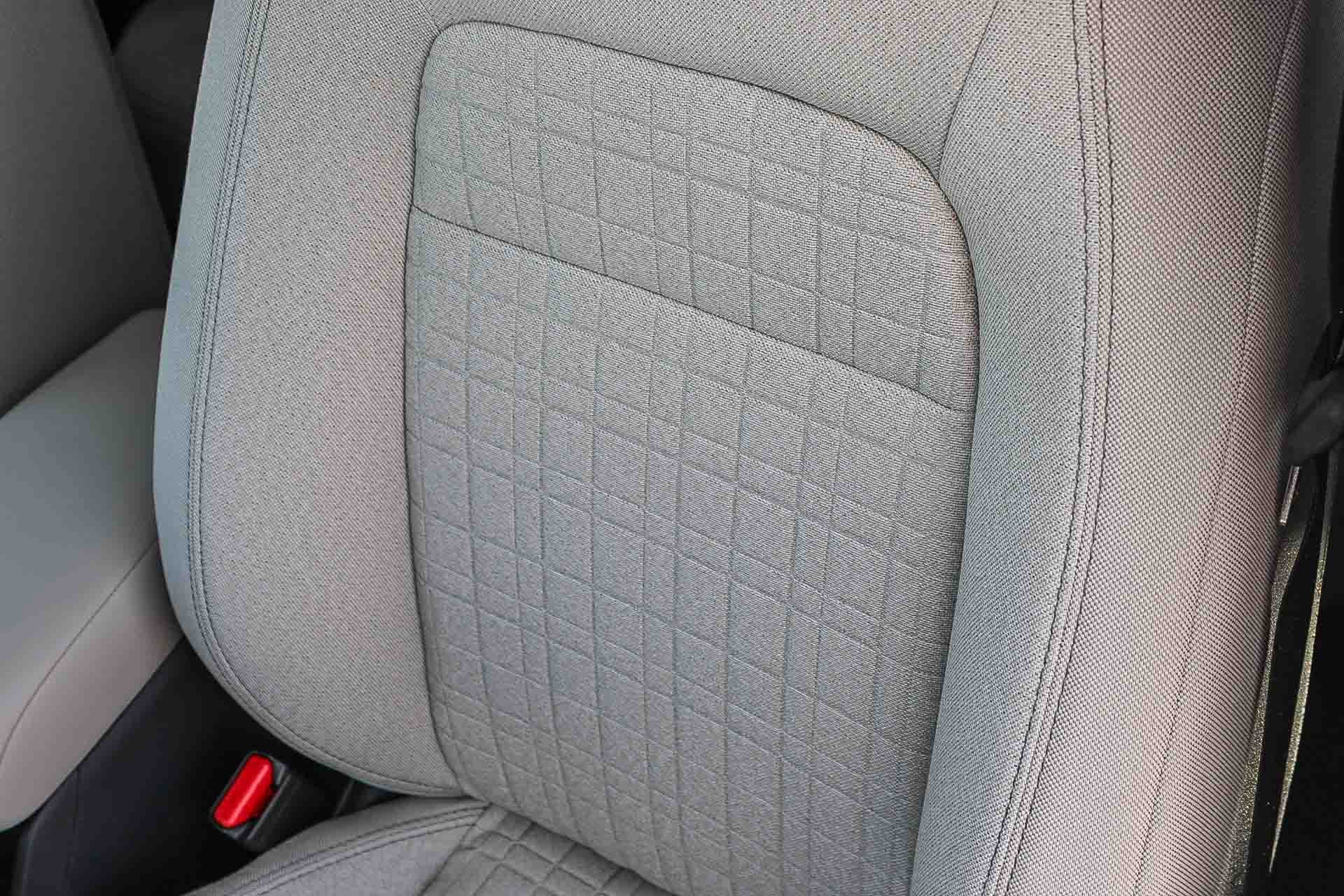 2026 Honda HR-V LX photo 22