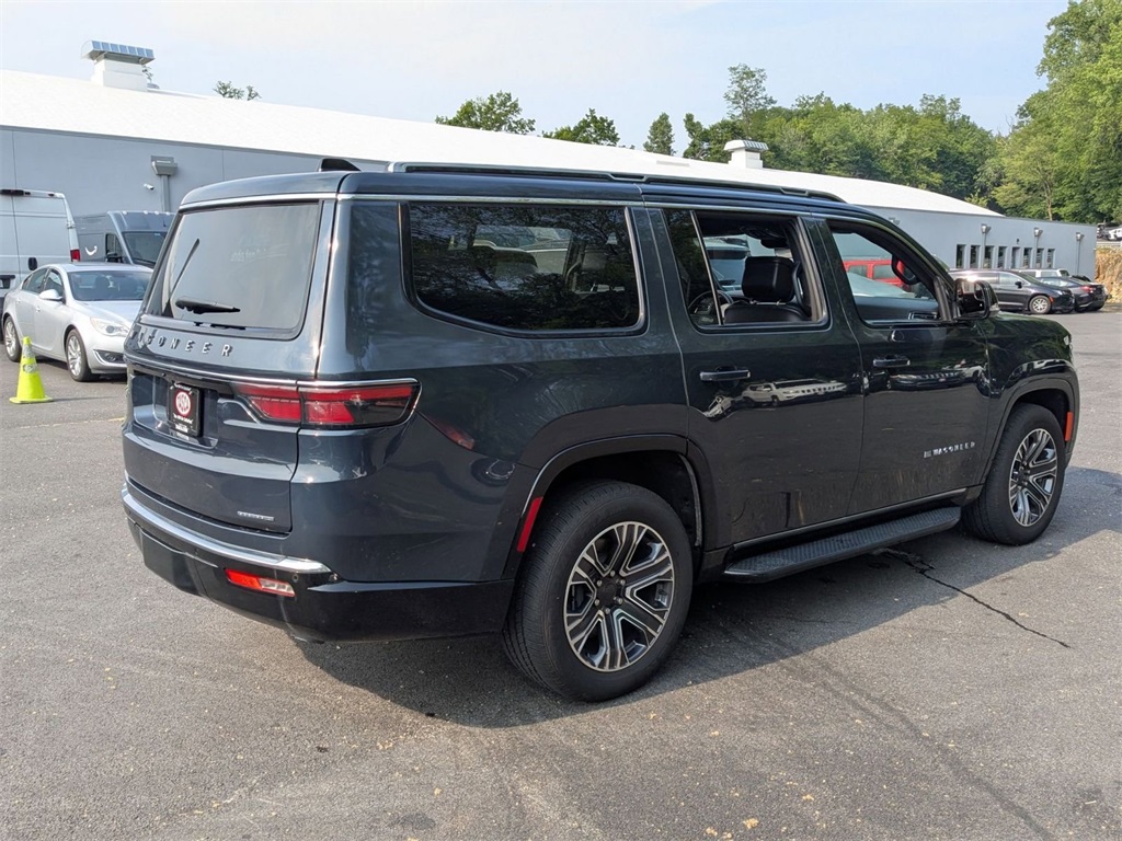 2024 Jeep Wagoneer Series II photo 3