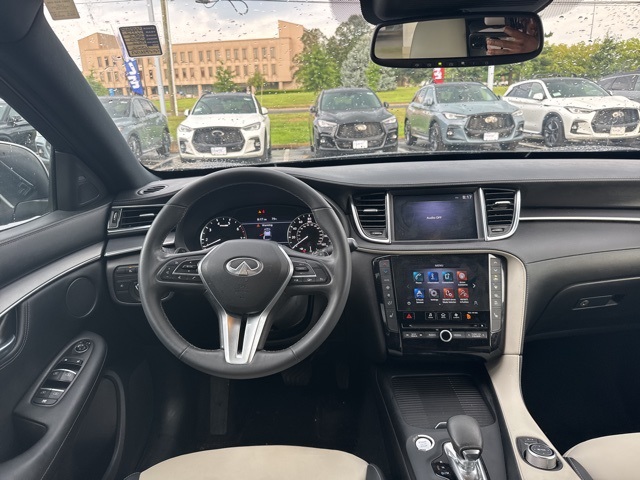 2022 Infiniti QX55 Luxe photo 12