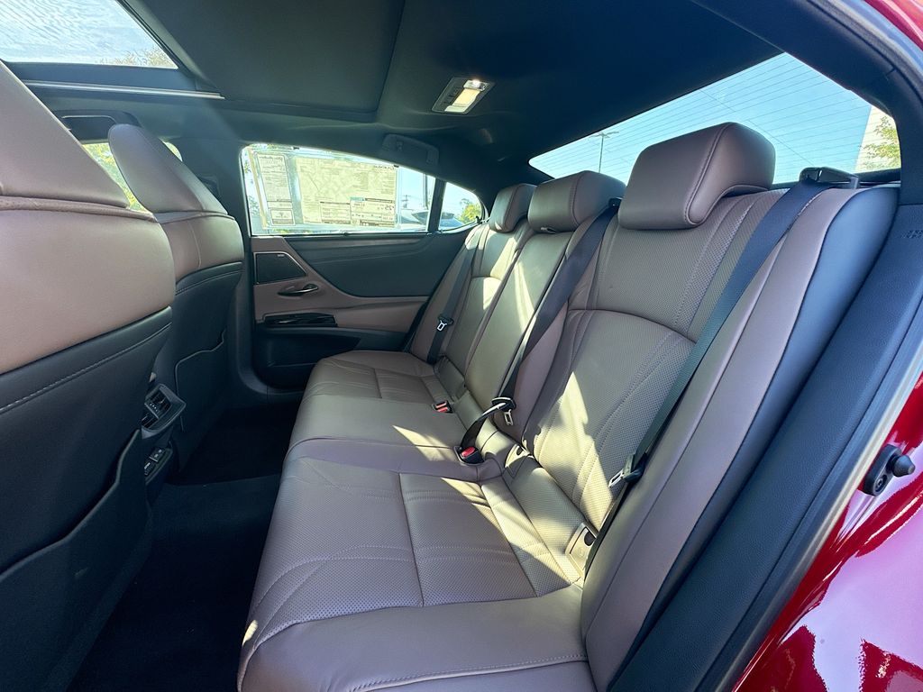 2025 Lexus ES 350 Ultra Luxury photo 36