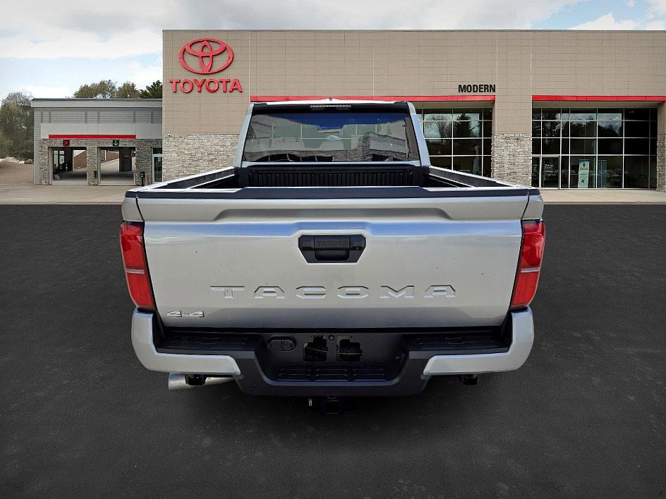 2025 Toyota Tacoma SR5 photo 6