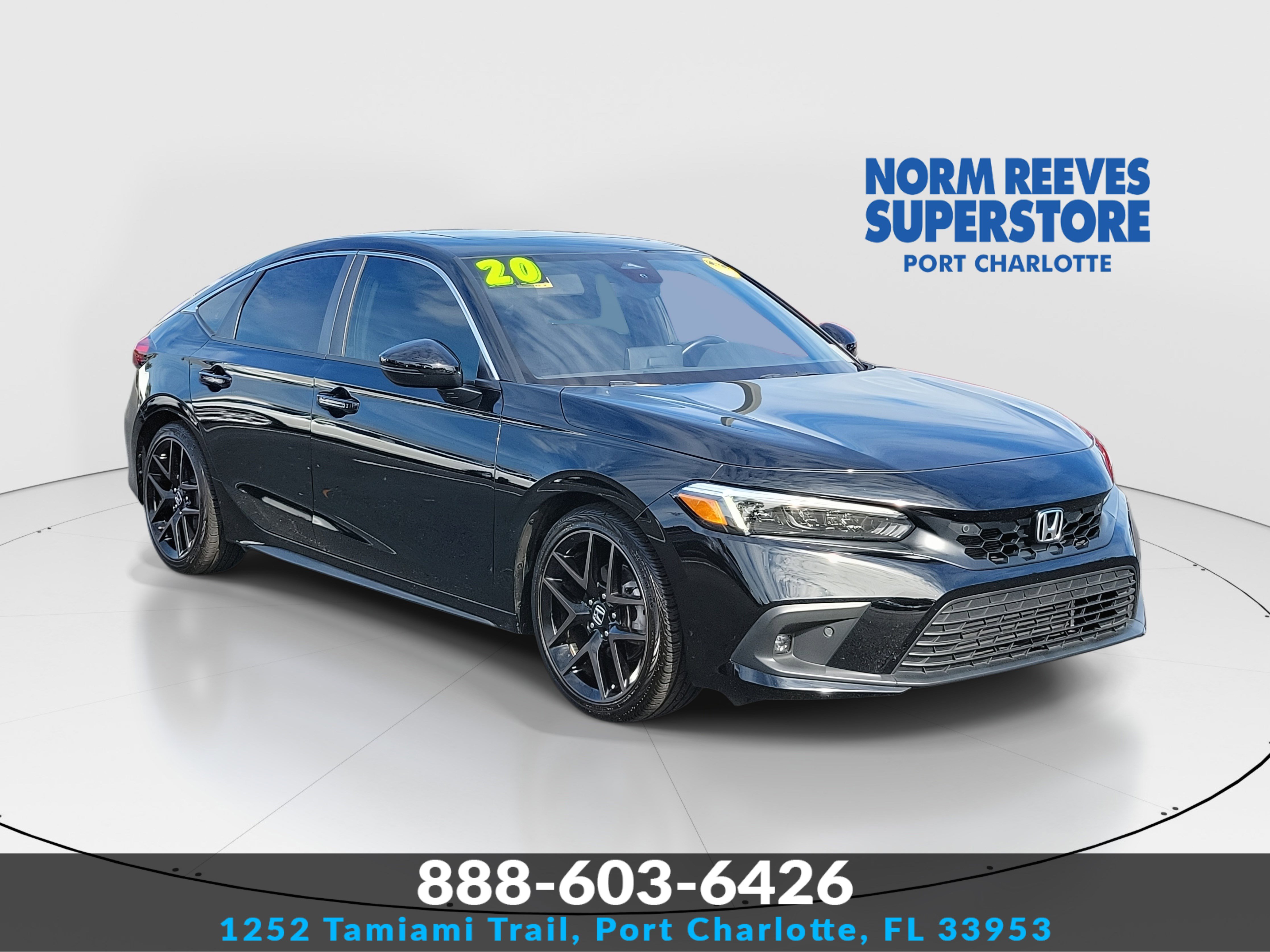 2024 Honda Civic Hatchback Sport Touring's photo