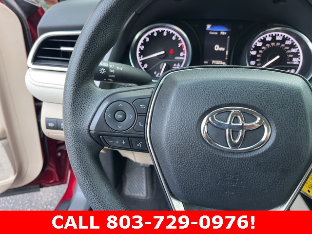 2018 Toyota Camry LE photo 19