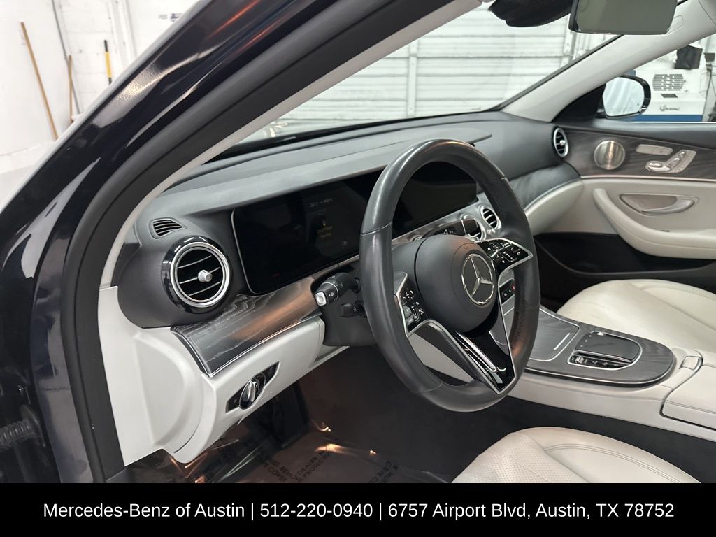 2022 Mercedes Benz E 350 photo 9