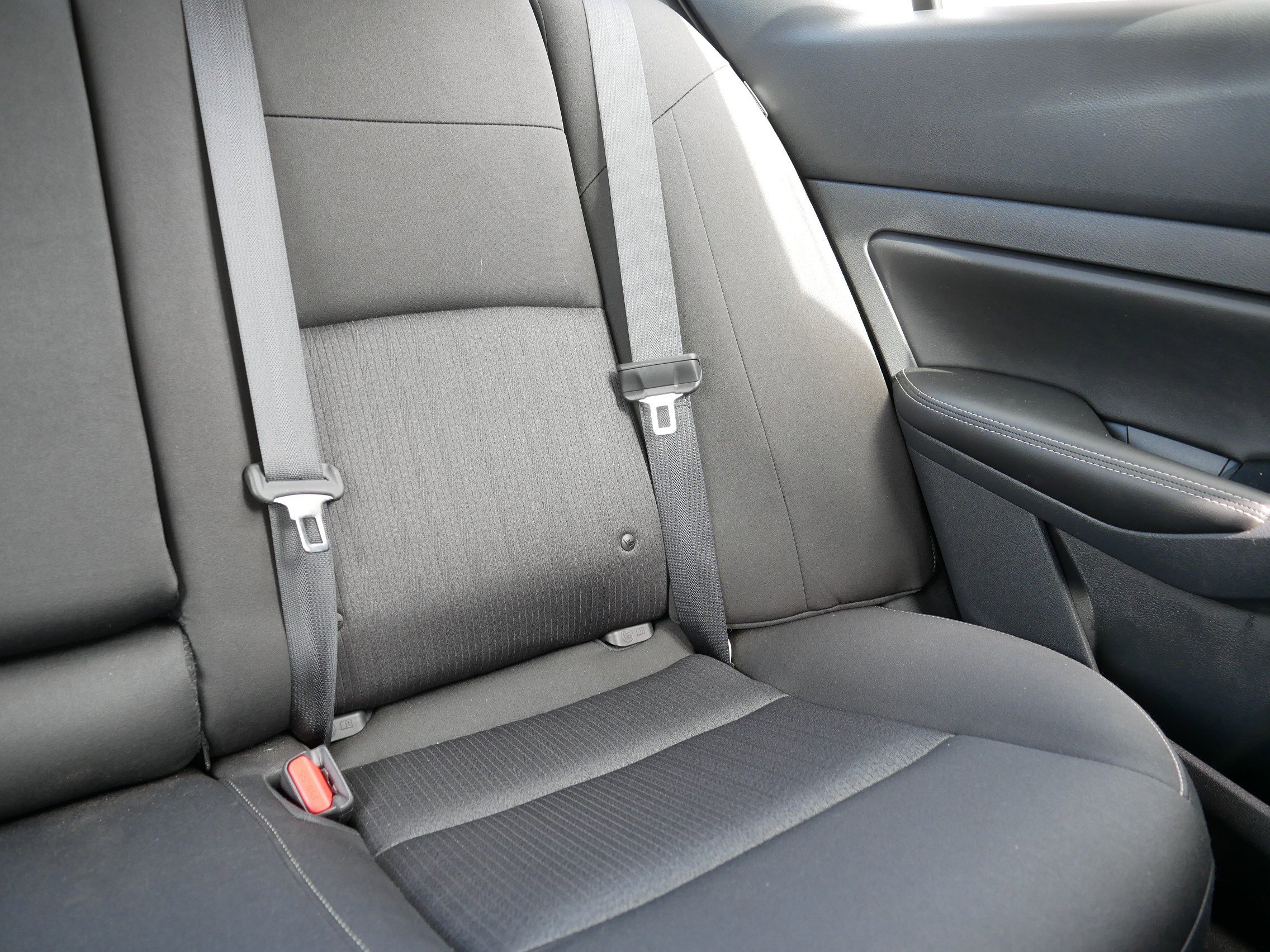 2023 Nissan Altima 2.5 SV photo 14