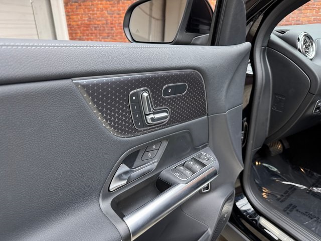2026 Mercedes Benz GLA 250 4MATIC photo 10