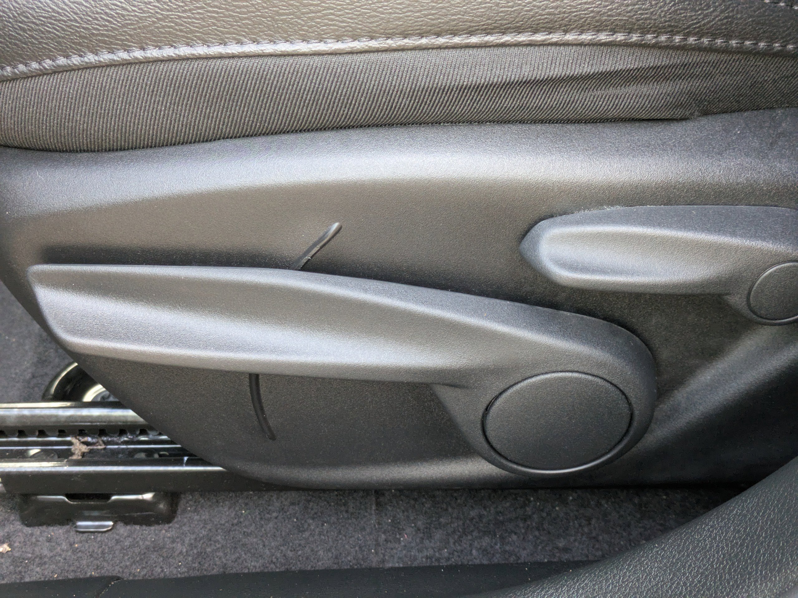 2024 Jeep Compass Latitude photo 17