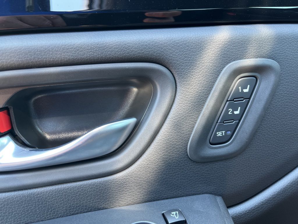 2025 Honda Pilot TrailSport photo 4
