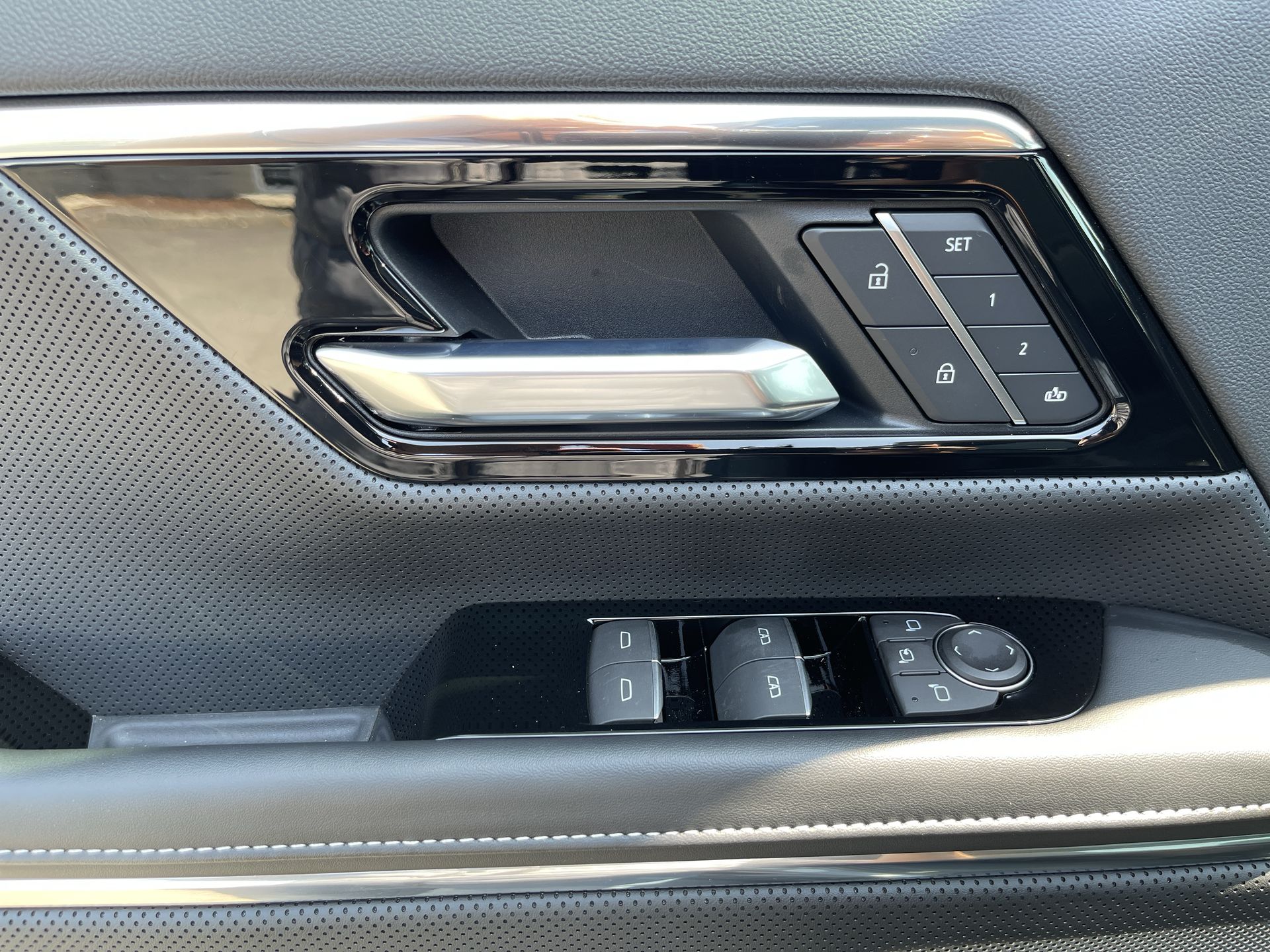2025 Gmc Sierra Denali photo 23