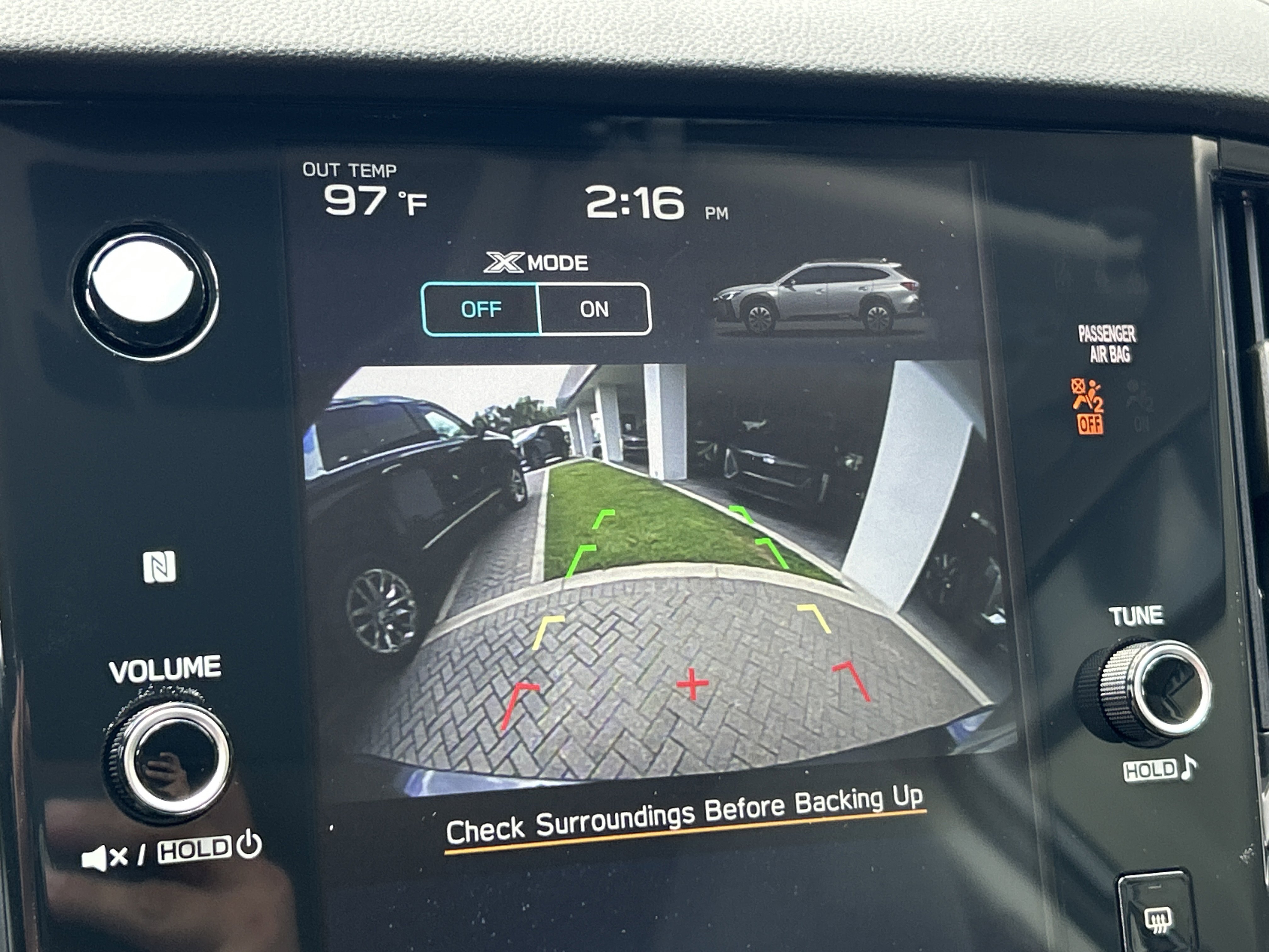 2025 Subaru Outback Premium photo 2