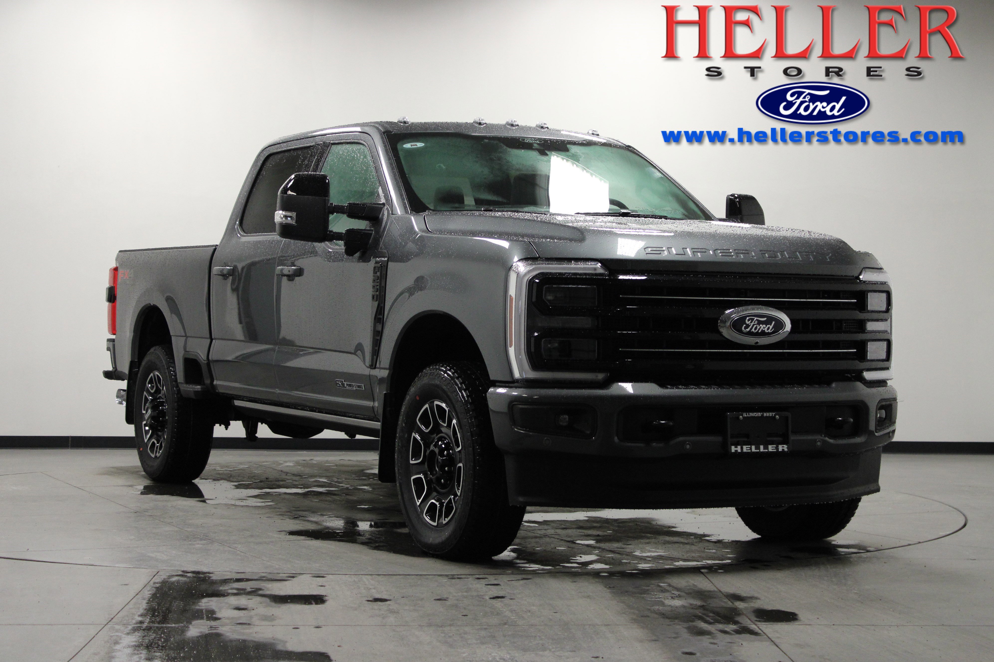 2026 Ford F-250 Super Duty Platinum's photo
