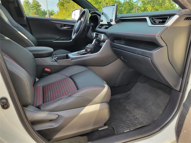 2022 Toyota RAV4 Prime XSE photo 11