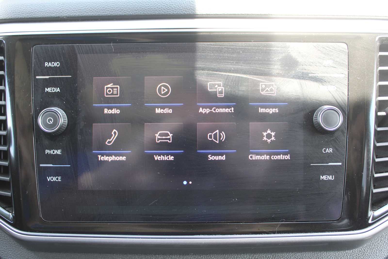 2018 Volkswagen Atlas V6 SEL photo 41