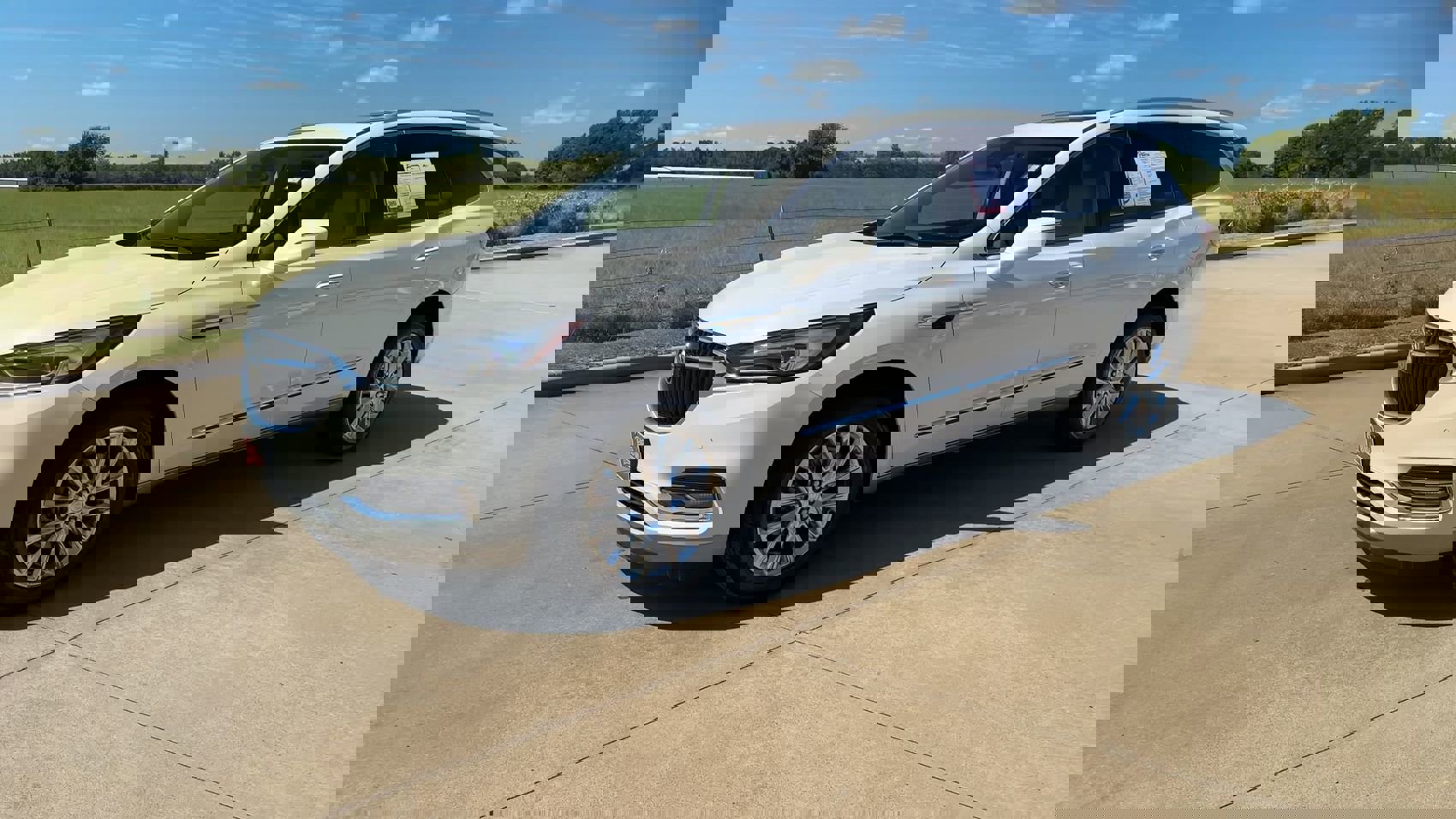 2021 Buick Enclave Premium photo 3