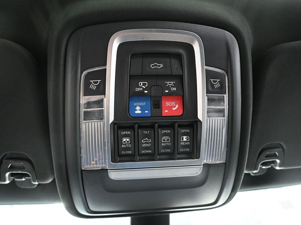 2020 Ram 1500 Limited photo 31