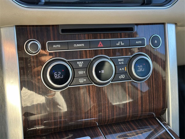 2016 Land Rover Range Rover HSE photo 24