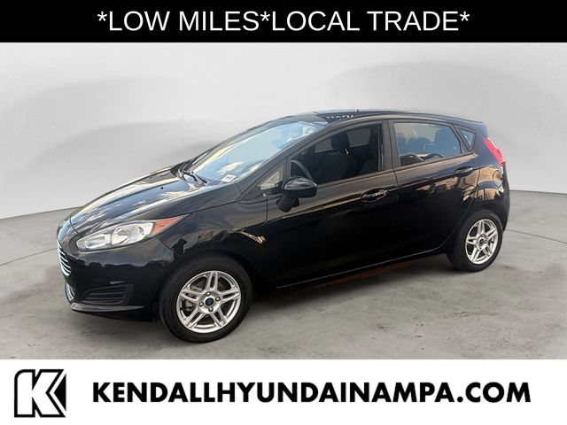 2019 Ford Fiesta SE's photo