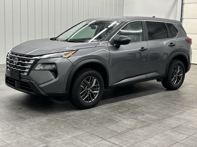 2024 Nissan Rogue S photo 3