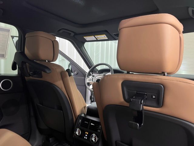 2025 Land Rover Discovery SE photo 26