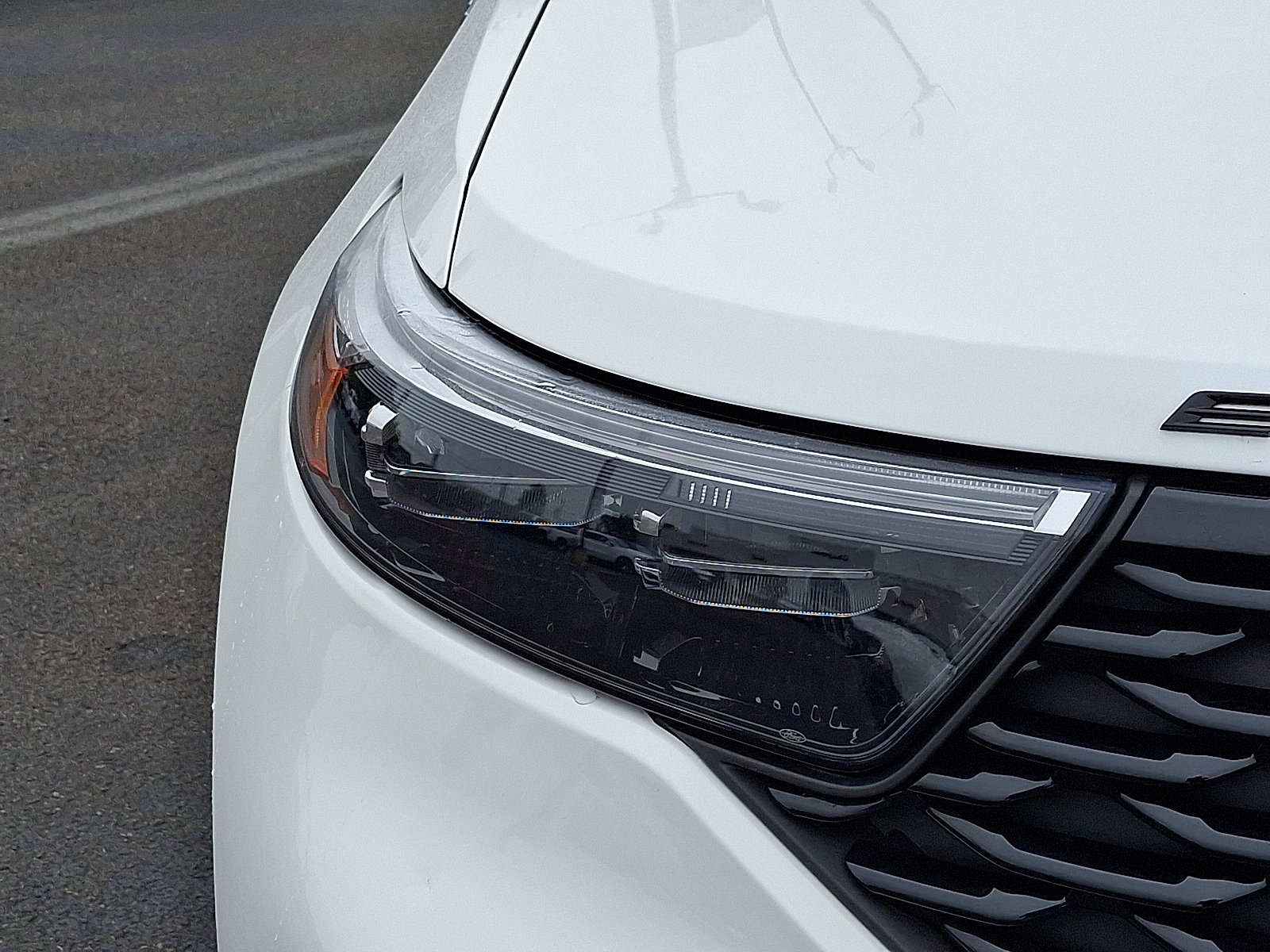 2022 Ford Explorer ST-Line photo 4