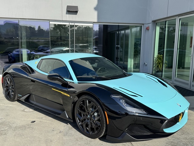 2025 Maserati MC20 Base's photo