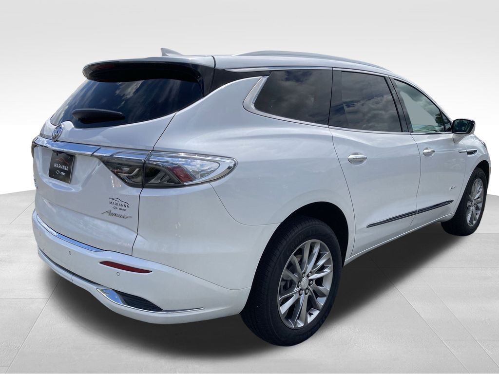 2022 Buick Enclave Avenir photo 7