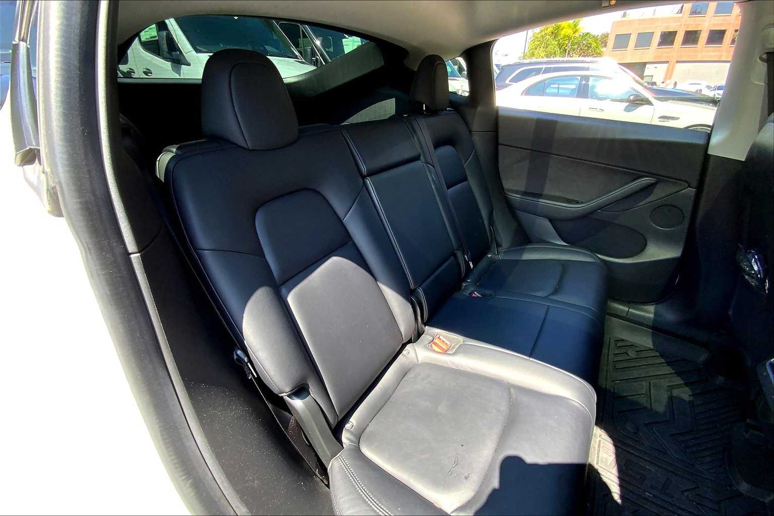 2021 Tesla Model Y Performance photo 16