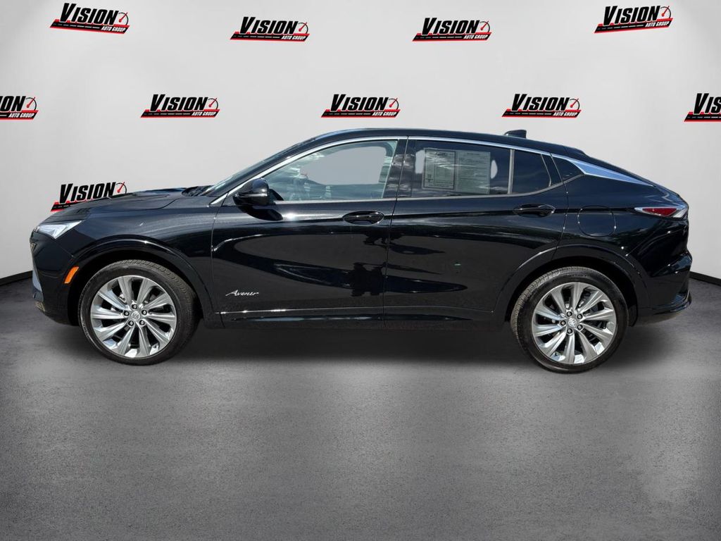 2024 Buick Envista Avenir photo 8