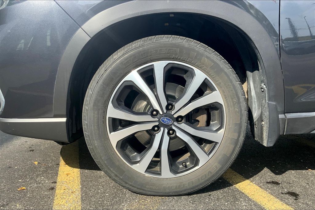 2019 Subaru Forester Limited photo 7
