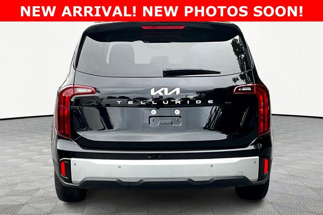 2024 Kia Telluride LX photo 6