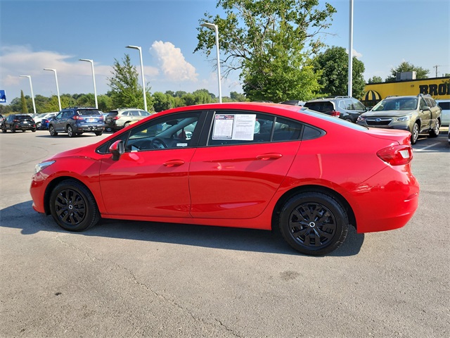 2018 Chevrolet Cruze LS photo 5