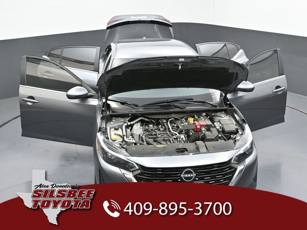 2025 Nissan Sentra SV photo 26