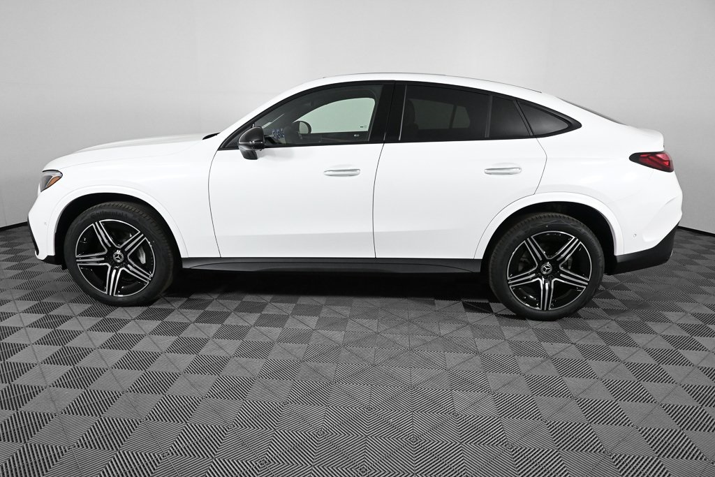 2026 Mercedes Benz GLC 300 4MATIC photo 3