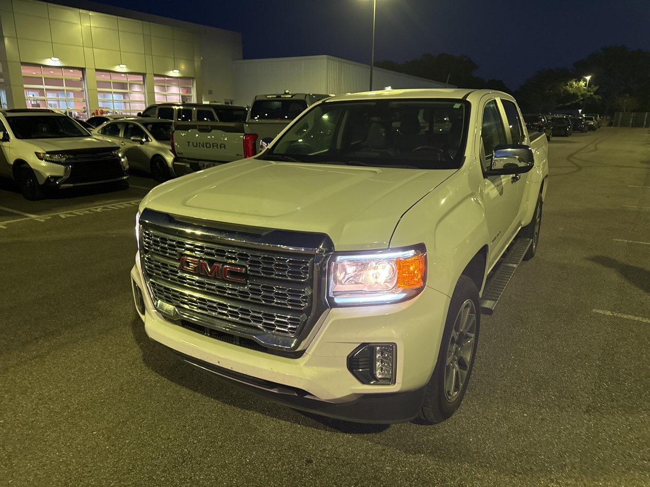 2022 GMC Canyon Denali's photo