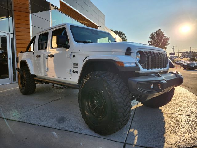 2025 Jeep Gladiator Sport S photo 2