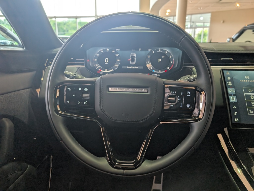 2025 Land Rover Range Rover Sport SE photo 15